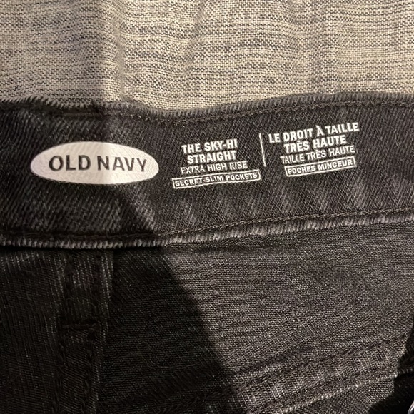 Size 6 black ripped jeans - Picture 3 of 5